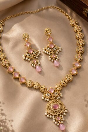Rosé Royale Kundan Jewelry Set